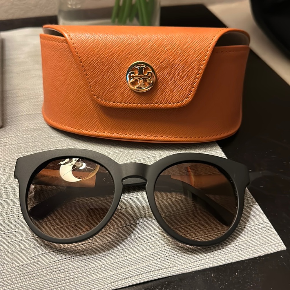 Tory Burch Sunglasses 100% authentic